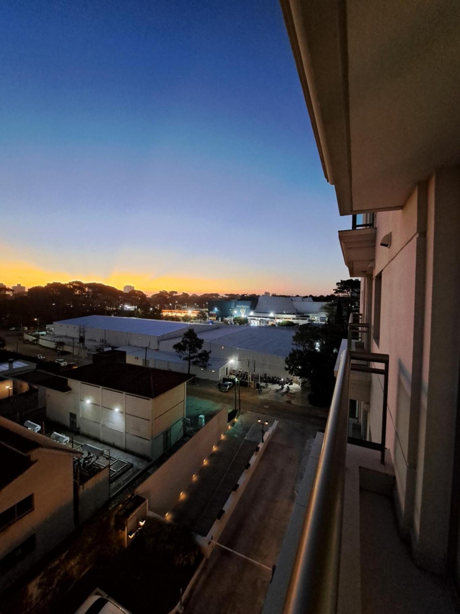 Monoambiente De Lujo En Place Lafayette - Ganadores Del Premio Award 2025 Punta del Este Dış mekan fotoğraf