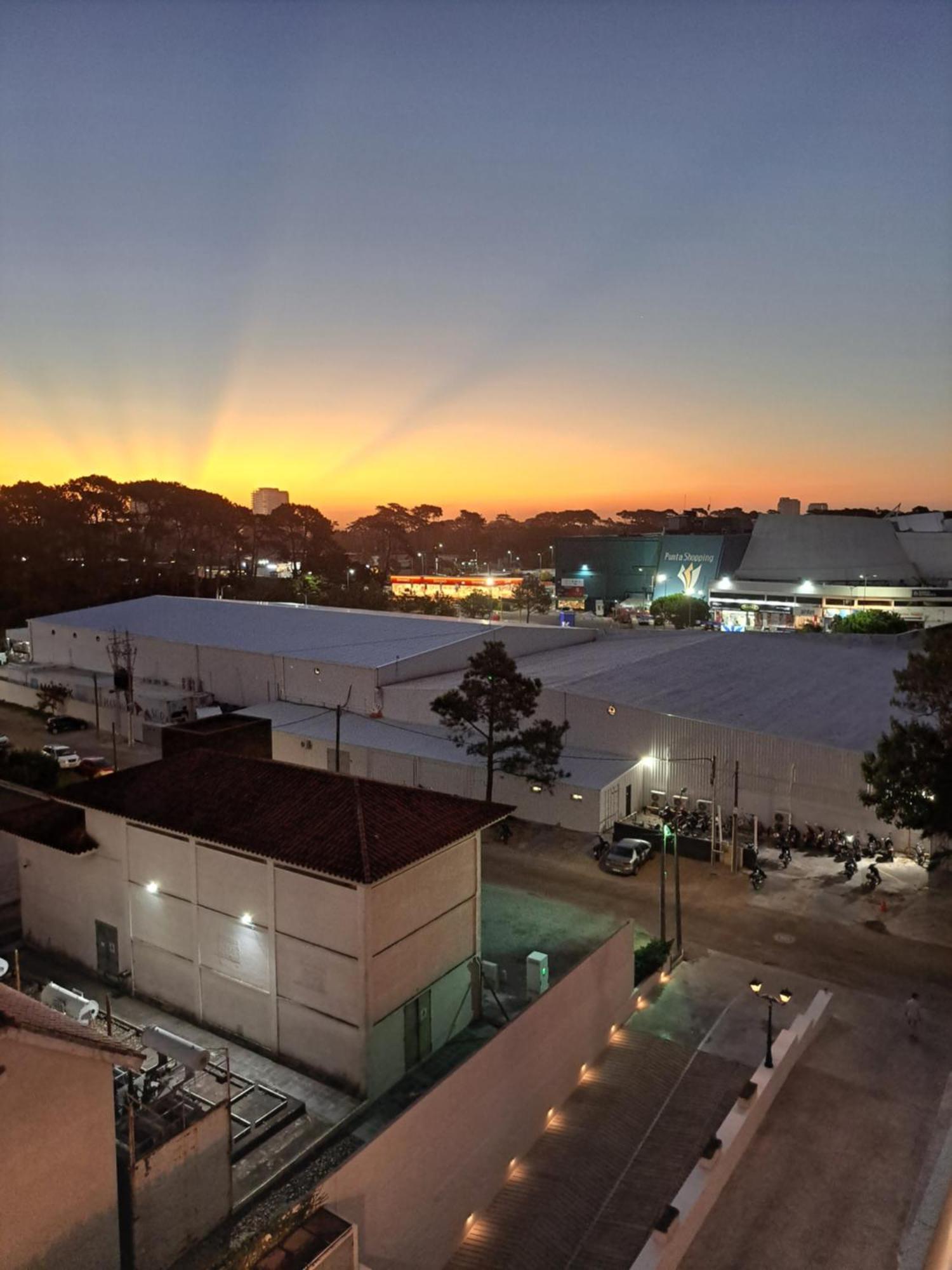Monoambiente De Lujo En Place Lafayette - Ganadores Del Premio Award 2025 Punta del Este Dış mekan fotoğraf